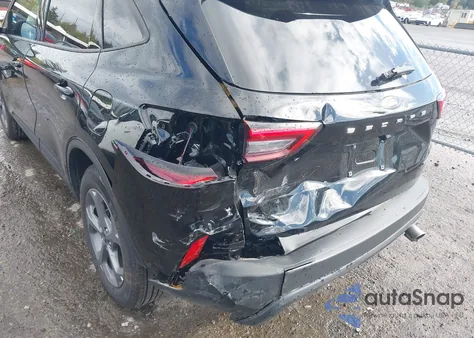 2025 Ford Escape St-Line from USA, damaged, VIN 1FMCU9MN3SUA99657